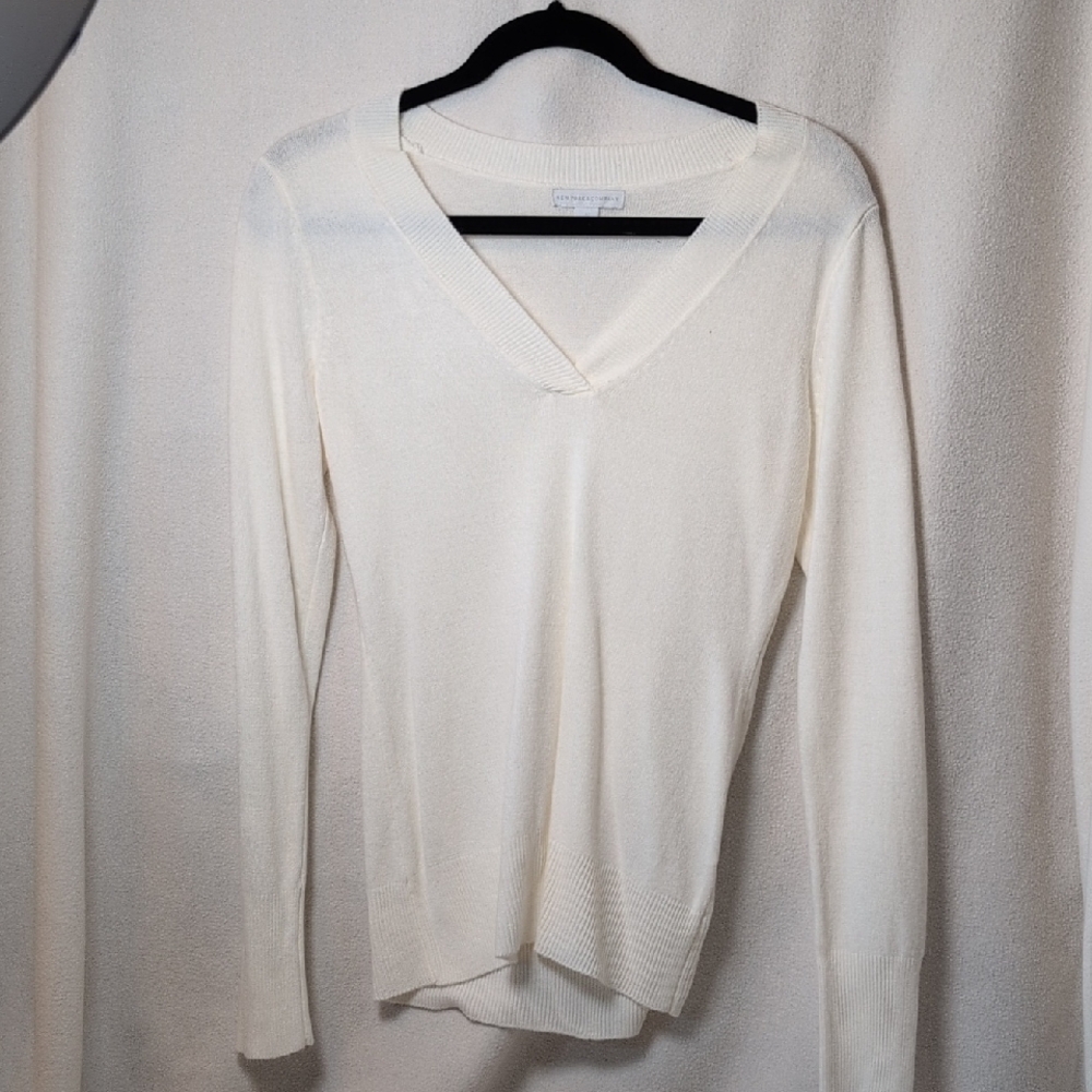 New York & Company Cream V-Neck Sweater